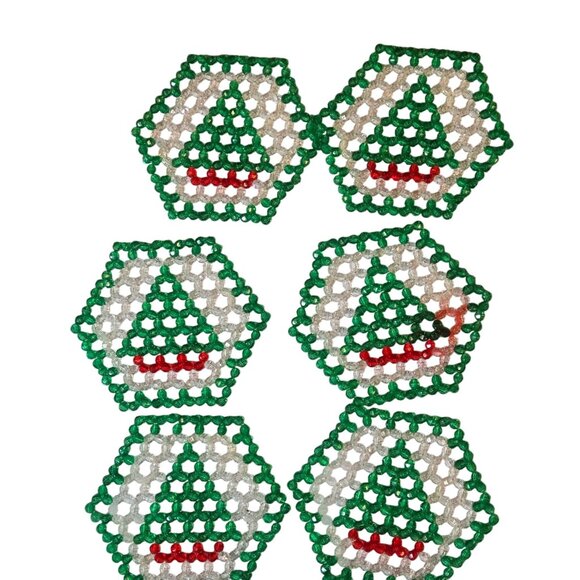 Vintage Beaded Christmas Tree Coasters Beaded Set Of 6 Green Red White - Picture 8 of 15